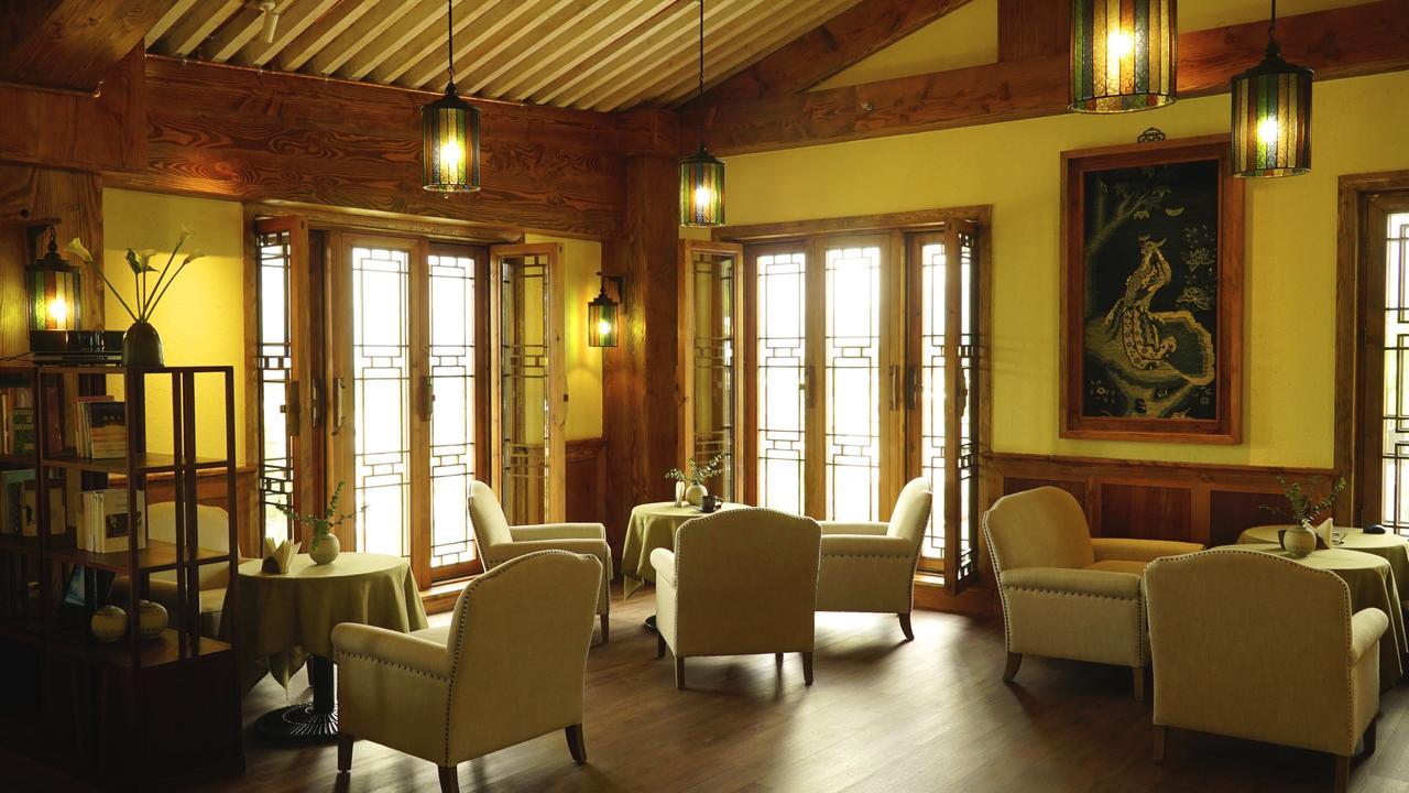 Songtsam Linka Lijiang Hotel Lijiang  Eksteriør billede
