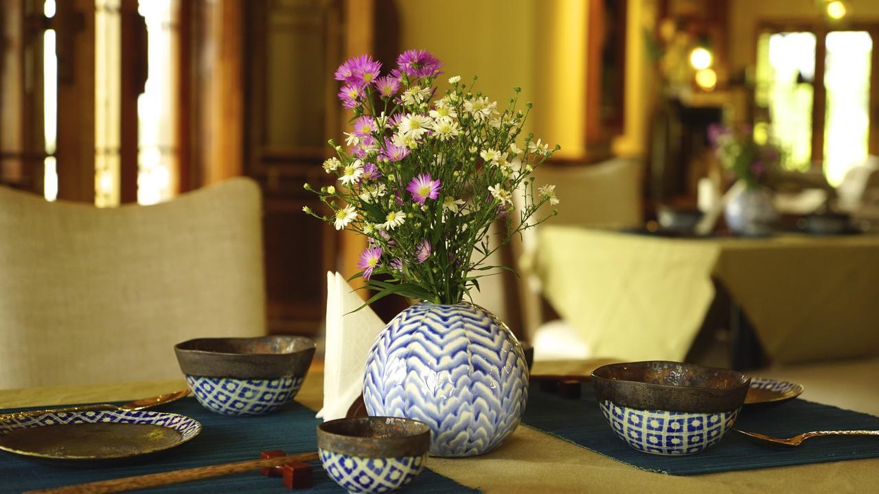 Songtsam Linka Lijiang Hotel Lijiang  Eksteriør billede